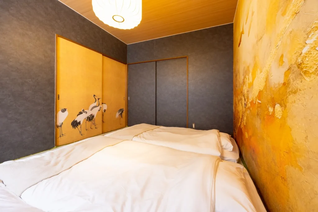 8A03EF75-0FD7-49DA-87CA-10BE035CA793 2