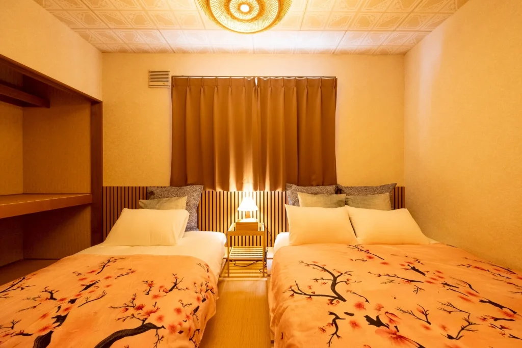 B3D726D7-C5CA-4A1D-8E64-A6906265AEA1